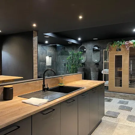 Appartamento Spa&love Exotic - Balnéo - Sauna - Parking *